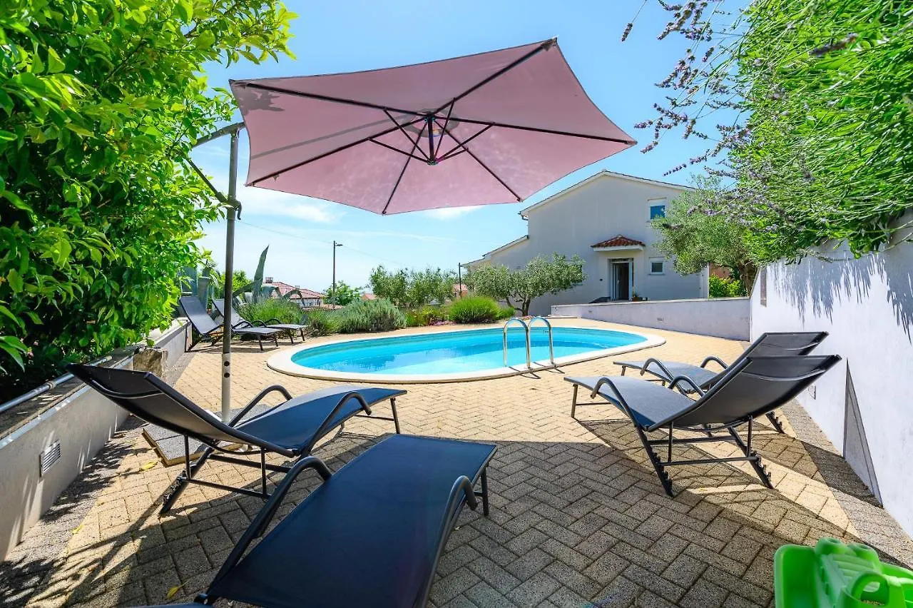 Villa Elisa Kastelir