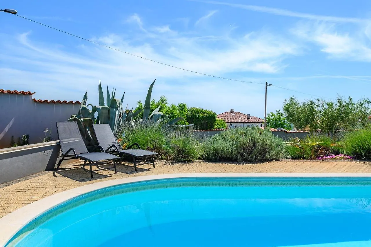 Villa Elisa Kastelir Croatia