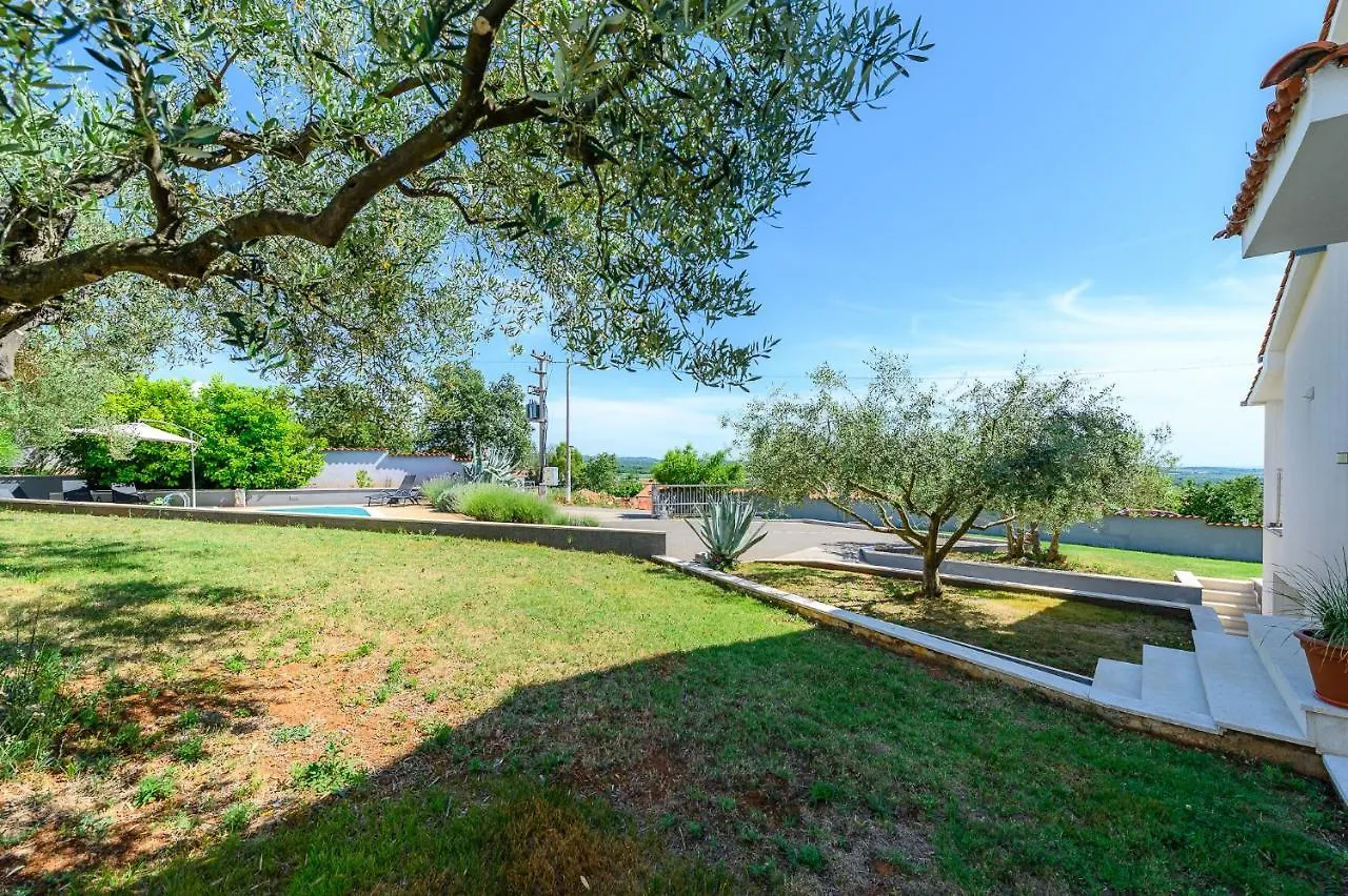Villa Elisa Kastelir
